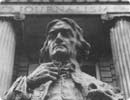Thomas Jefferson statue